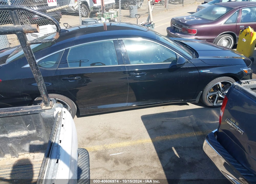 2022 HONDA ACCORD HYBRID SPORT VIN: 1HGCV3F2XNA045748
