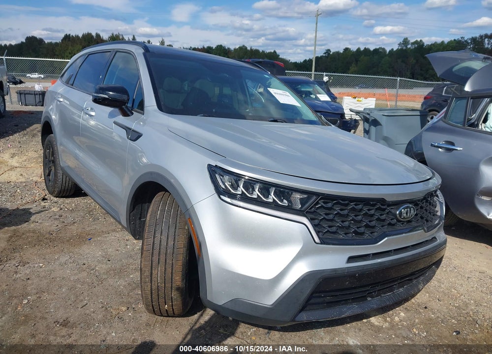 2021 KIA SORENTO S VIN: 5XYRLDLC6MG003920