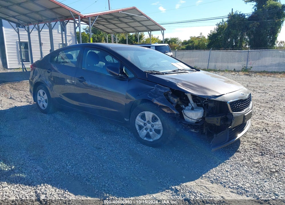2017 KIA FORTE LX VIN: 3KPFL4A74HE031209