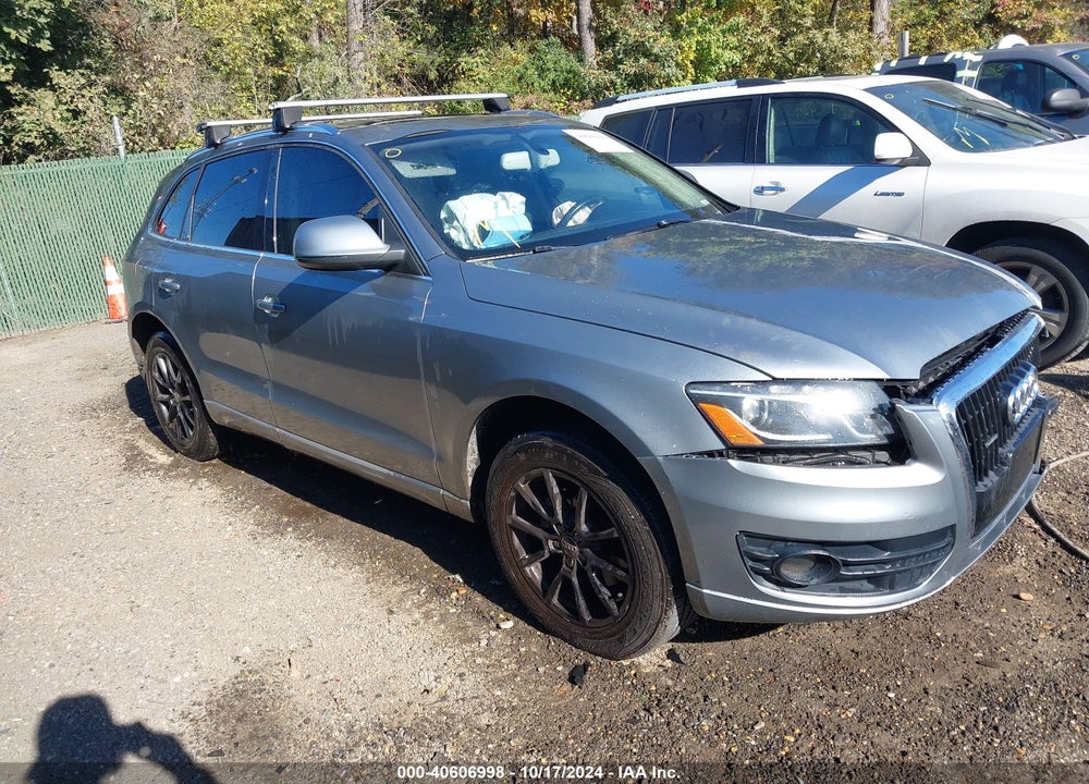 2010 AUDI Q5 3.2 PREMIUM VIN: WA1LKAFP2AA027904