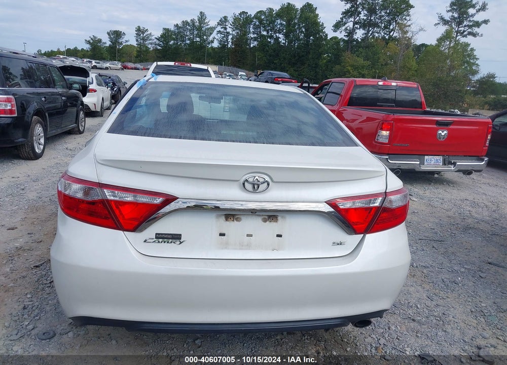2017 TOYOTA CAMRY SE VIN: 4T1BF1FK2HU274712