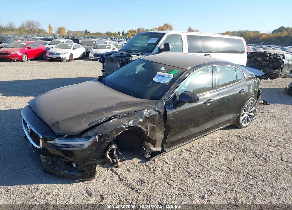 2021 VOLVO S60 T6 MOMENTUM VIN: 7JRA22TK8MG102510