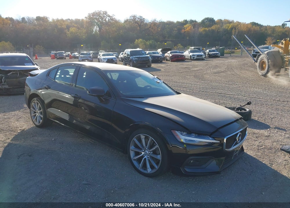 2021 VOLVO S60 T6 MOMENTUM VIN: 7JRA22TK8MG102510