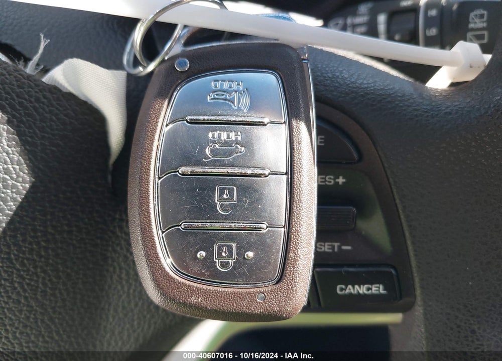 2019 HYUNDAI TUCSON SPORT VIN: KM8J3CAL7KU855078