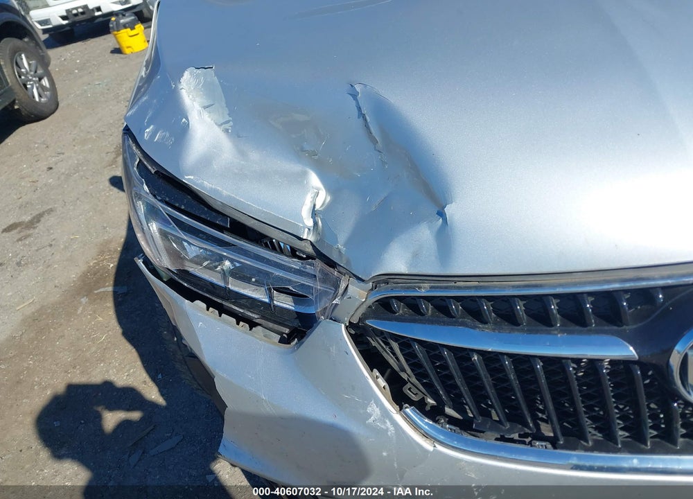 2018 BUICK ENCORE ESSENCE VIN: KL4CJCSB4JB607075