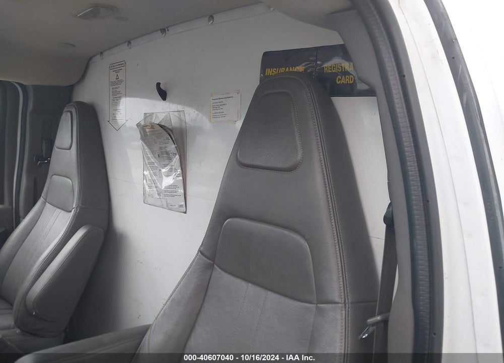 2017 GMC SAVANA CUTAWAY WORK VAN VIN: 1GD37TCGXH1102927
