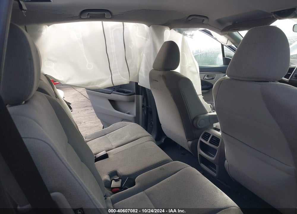 2019 HONDA PILOT LX VIN: 5FNYF5H18KB005947