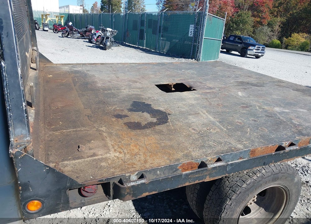 2006 CHEVROLET SILVERADO 3500 WORK TRUCK VIN: 1GCJK33D96F240717