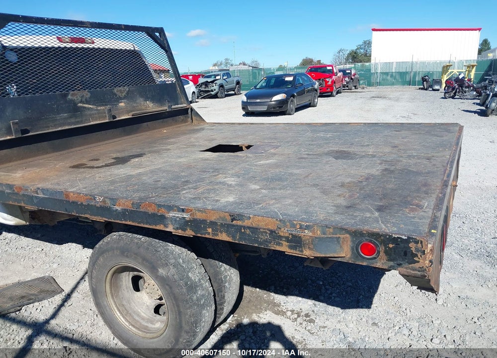 2006 CHEVROLET SILVERADO 3500 WORK TRUCK VIN: 1GCJK33D96F240717