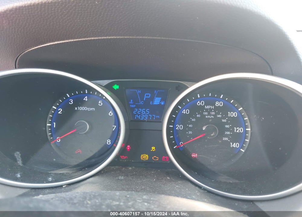 2015 HYUNDAI TUCSON SE VIN: KM8JU3AG1FU007803