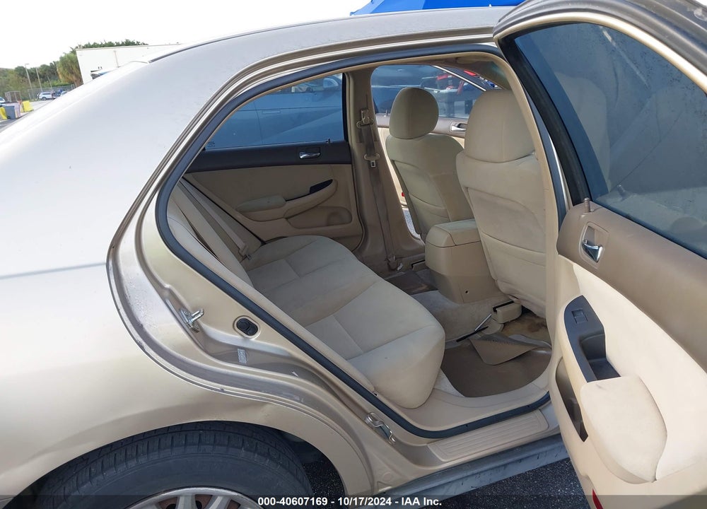 2007 HONDA ACCORD VIN: 1HGCM56167A186132