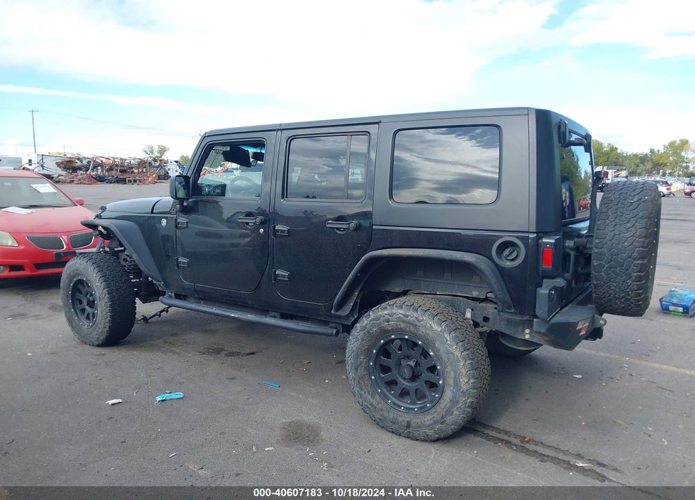 2015 JEEP WRANGLER UNLIMITED SPORT VIN: 1C4BJWDG8FL652789