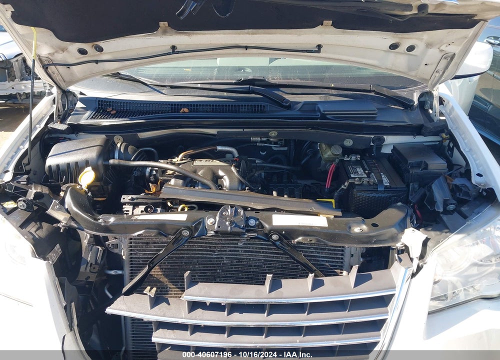 2008 CHRYSLER TOWN & COUNTRY TOURING VIN: 2A8HR54P28R822211