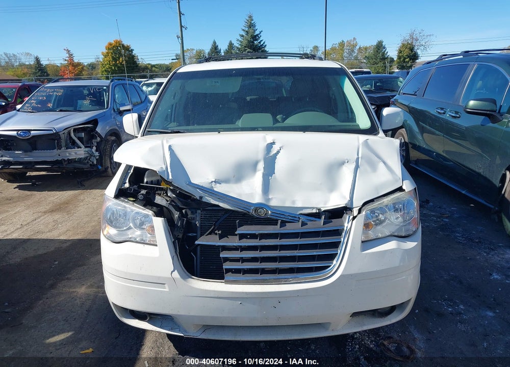 2008 CHRYSLER TOWN & COUNTRY TOURING VIN: 2A8HR54P28R822211