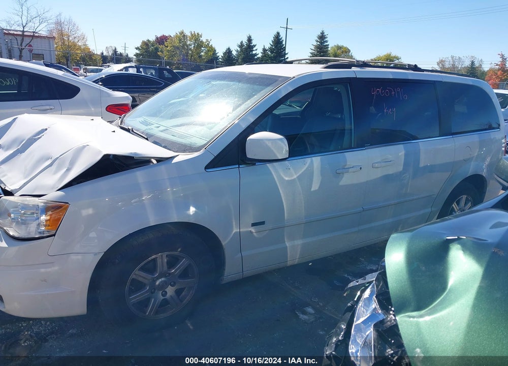 2008 CHRYSLER TOWN & COUNTRY TOURING VIN: 2A8HR54P28R822211