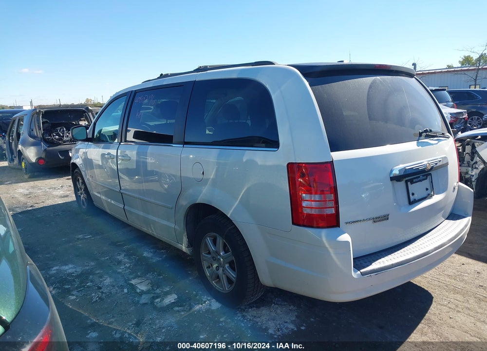 2008 CHRYSLER TOWN & COUNTRY TOURING VIN: 2A8HR54P28R822211