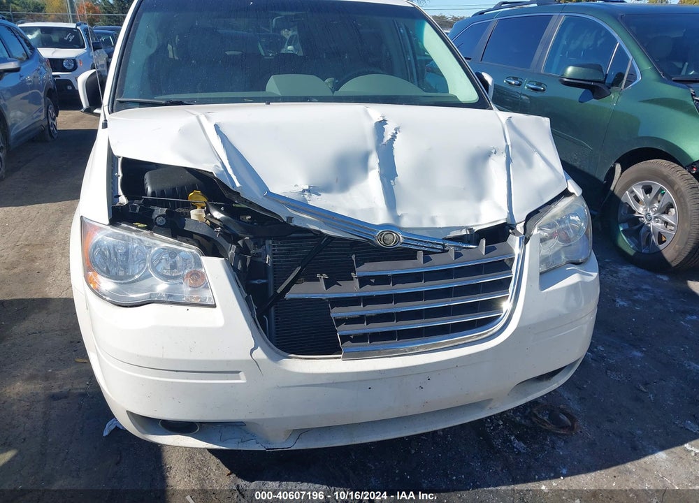 2008 CHRYSLER TOWN & COUNTRY TOURING VIN: 2A8HR54P28R822211