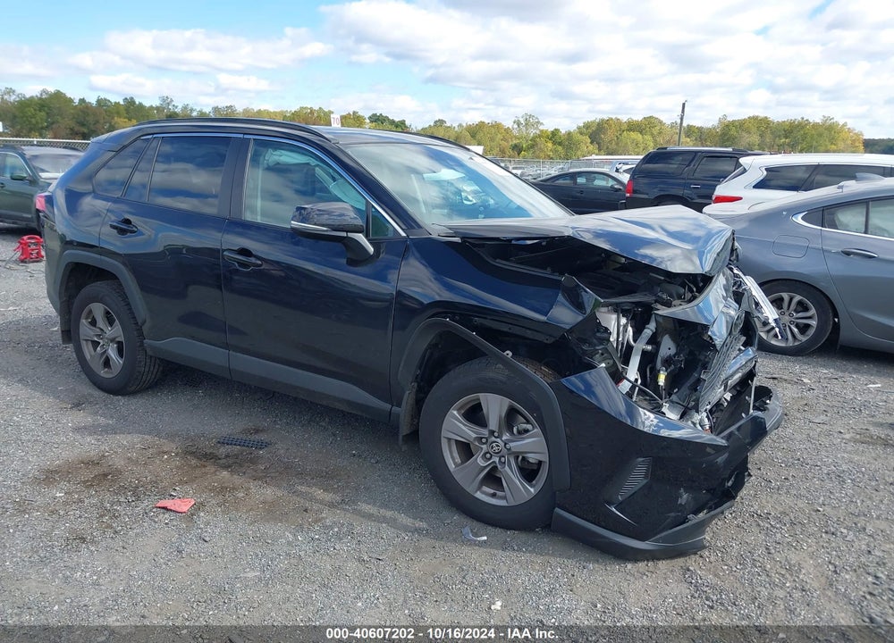 2022 TOYOTA RAV4 XLE VIN: 2T3P1RFV9NW252366
