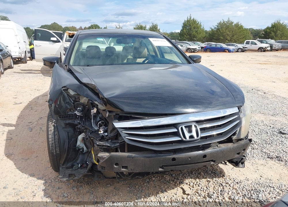 2011 HONDA ACCORD 2.4 EX-L VIN: 1HGCP2F81BA062071