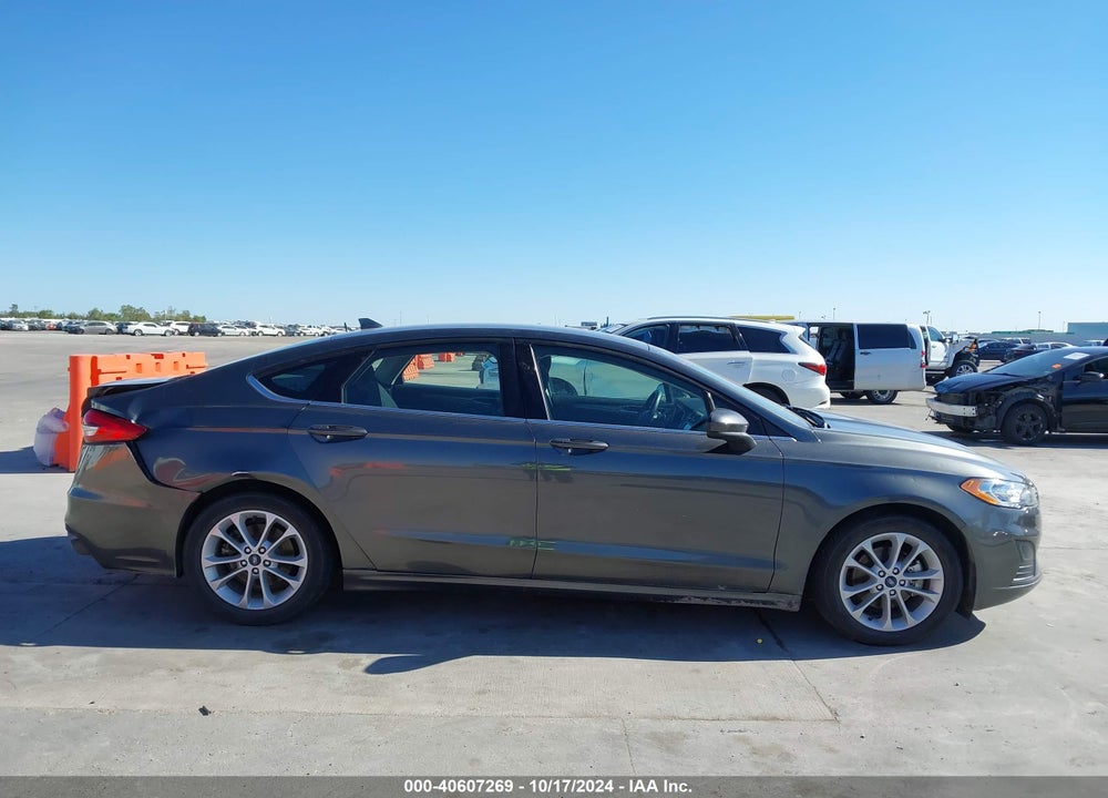 2020 FORD FUSION SE VIN: 3FA6P0HD3LR245849