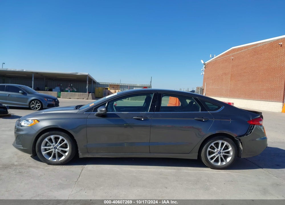 2020 FORD FUSION SE VIN: 3FA6P0HD3LR245849