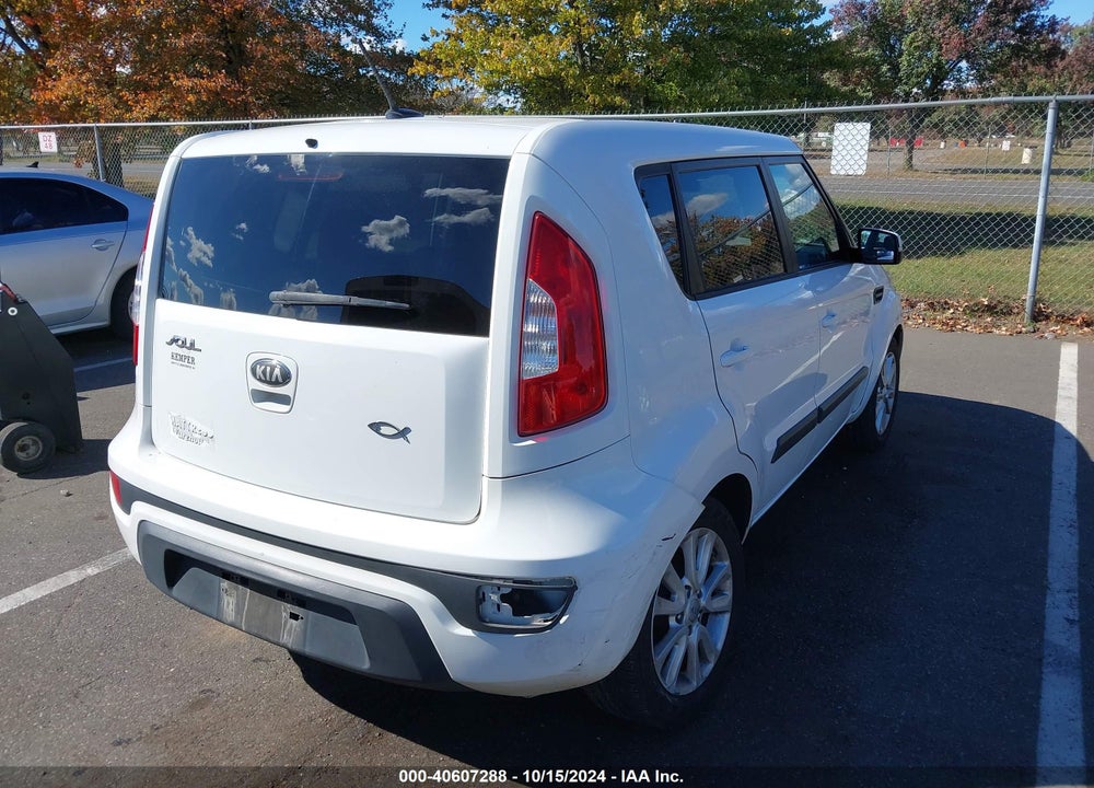 2013 KIA SOUL VIN: KNDJT2A67D7757727