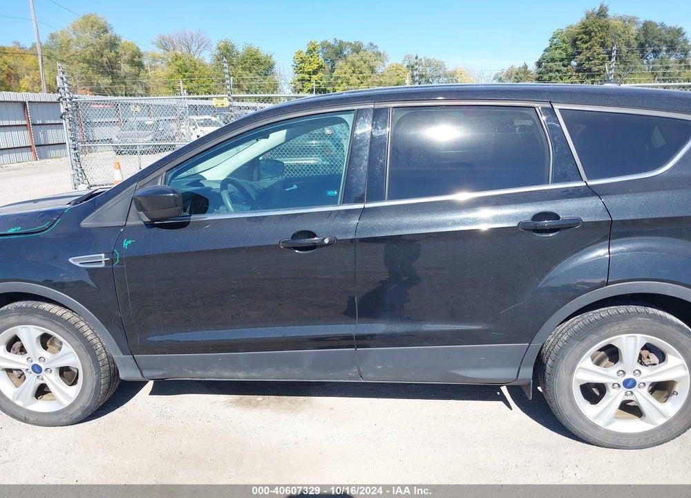 2015 FORD ESCAPE SE VIN: 1FMCU9GX9FUB30607