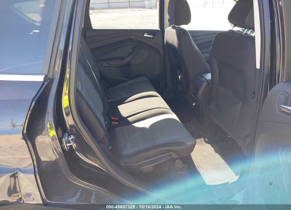 2015 FORD ESCAPE SE VIN: 1FMCU9GX9FUB30607