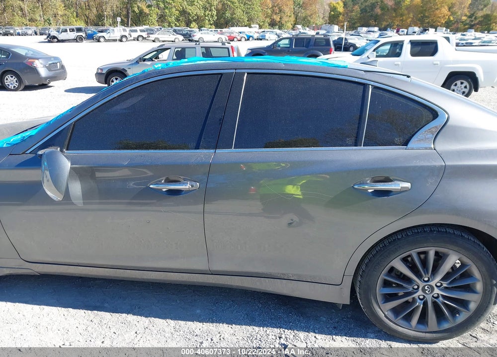 2018 INFINITI Q50 3.0T LUXE VIN: JN1EV7AR0JM437359