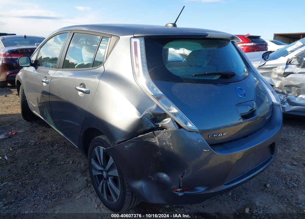2015 NISSAN LEAF SV VIN: 1N4AZ0CP7FC321808
