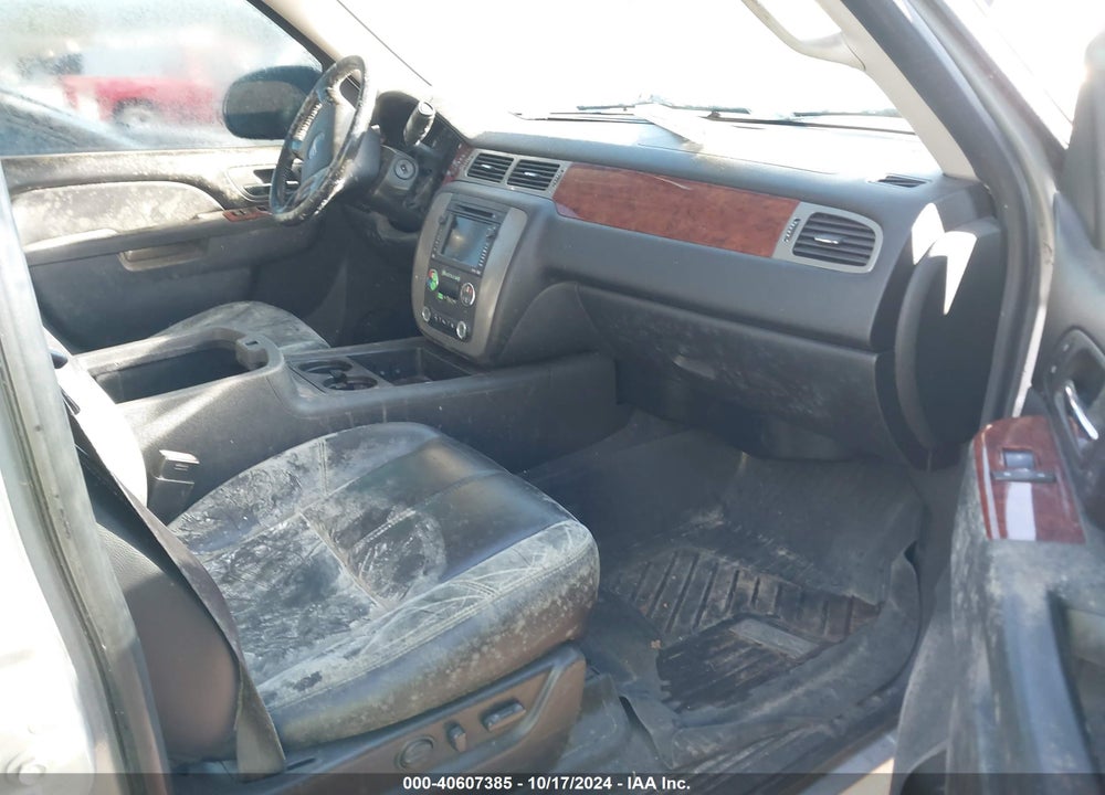 2010 GMC YUKON XL 1500 SLT VIN: 1GKUKKE38AR155424