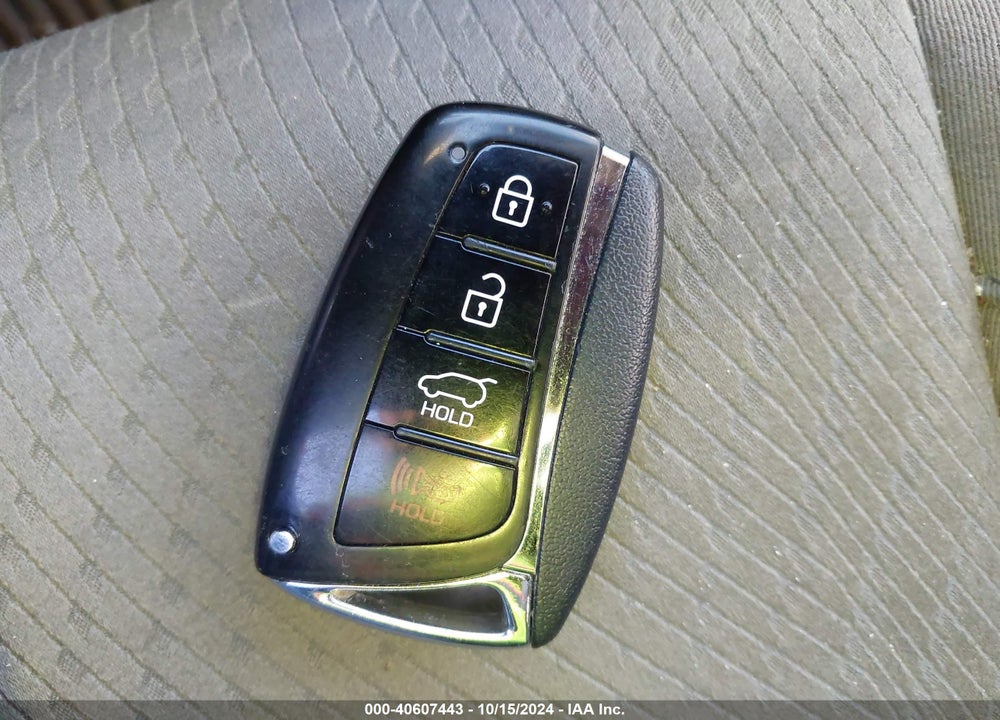 2018 HYUNDAI SANTA FE SPORT VIN: 5NMZUDLB8JH064563