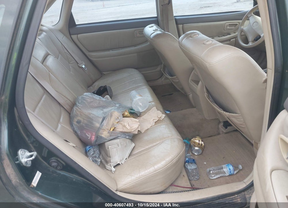 2000 TOYOTA AVALON XL VIN: 4T1BF28B1YU007659