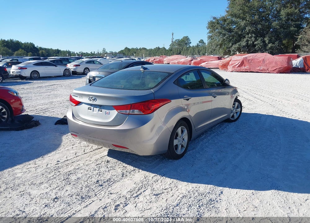 2013 HYUNDAI ELANTRA GLS VIN: KMHDH4AE7DU809887