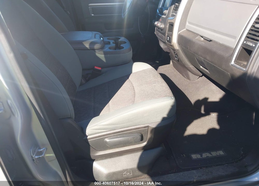 2015 RAM 1500 BIG HORN VIN: 1C6RR6GT2FS607490