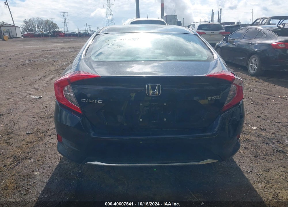 2021 HONDA CIVIC LX VIN: 19XFC2F67ME000289