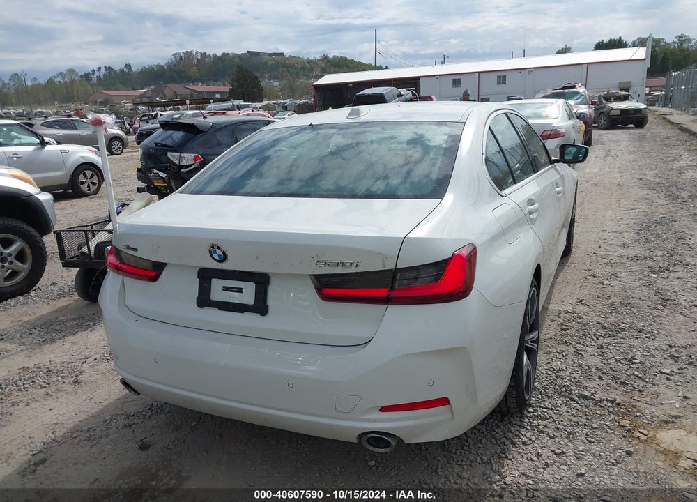 2024 BMW 3 SERIES 330I XDRIVE VIN: 3MW89FF09R8E22657