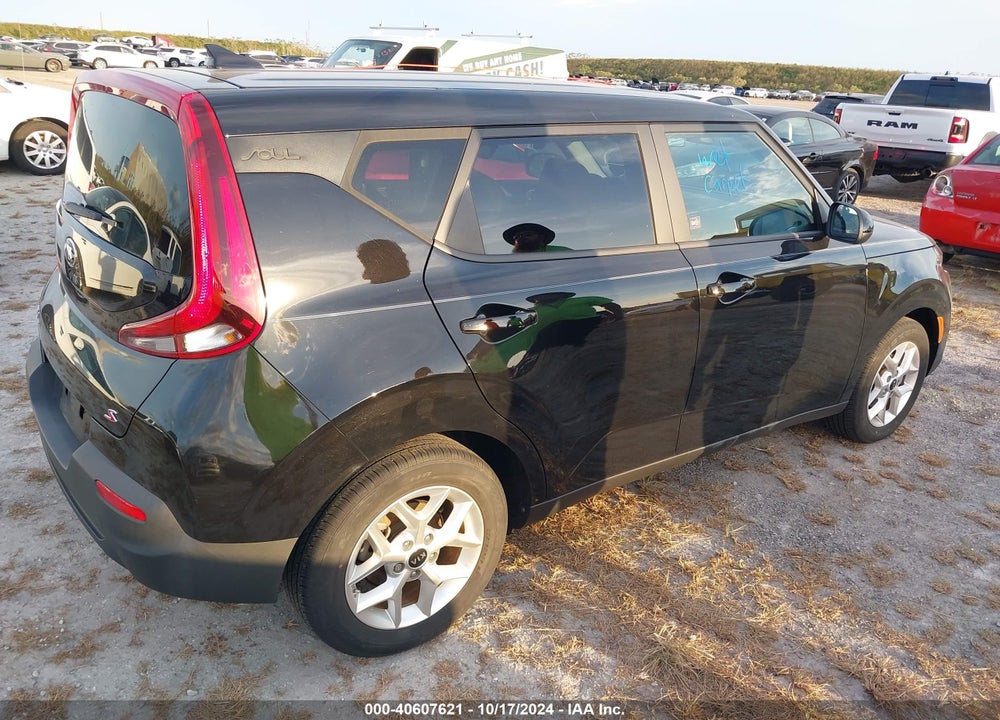 2021 KIA SOUL !/+/S VIN: KNDJ23AU4M7785606