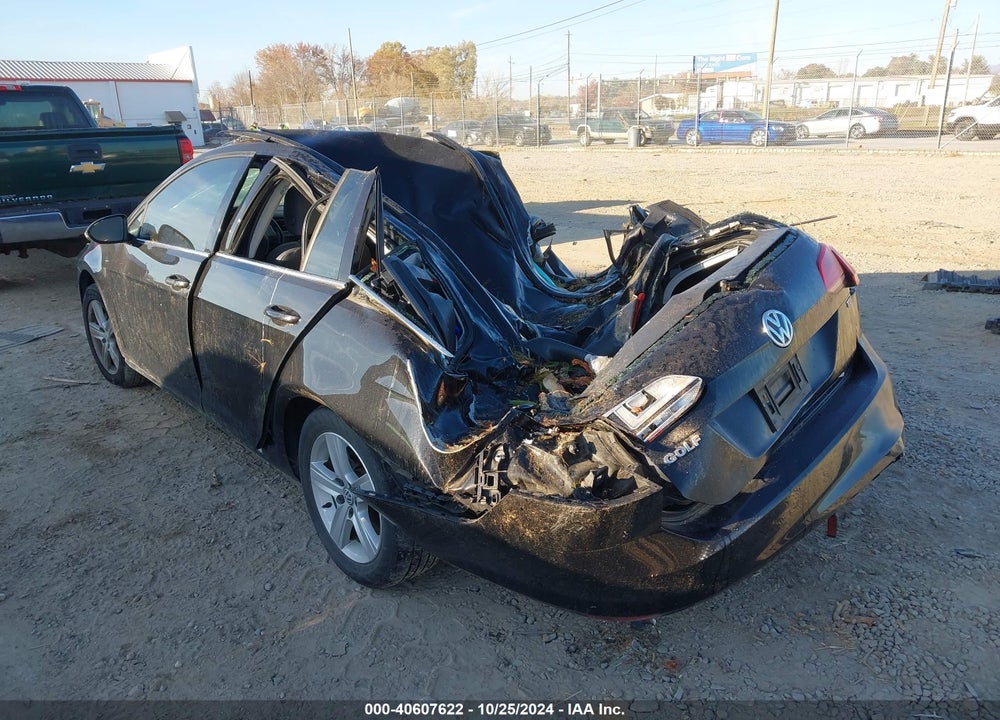 2015 VOLKSWAGEN GOLF SPORTWAGEN TDI S 4-DOOR VIN: 3VWCA7AU4FM508222