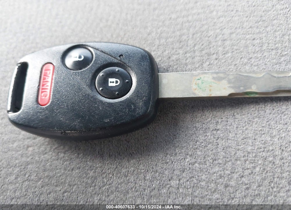 2006 HONDA CIVIC LX VIN: 1HGFA16596L051778