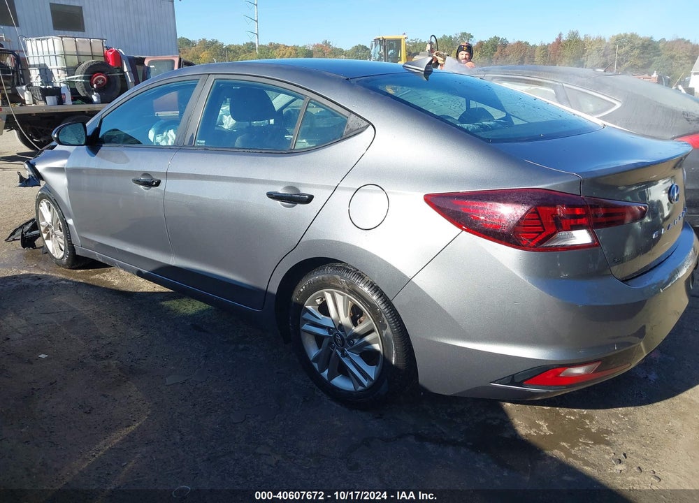 2019 HYUNDAI ELANTRA SEL VIN: 5NPD84LF0KH419764