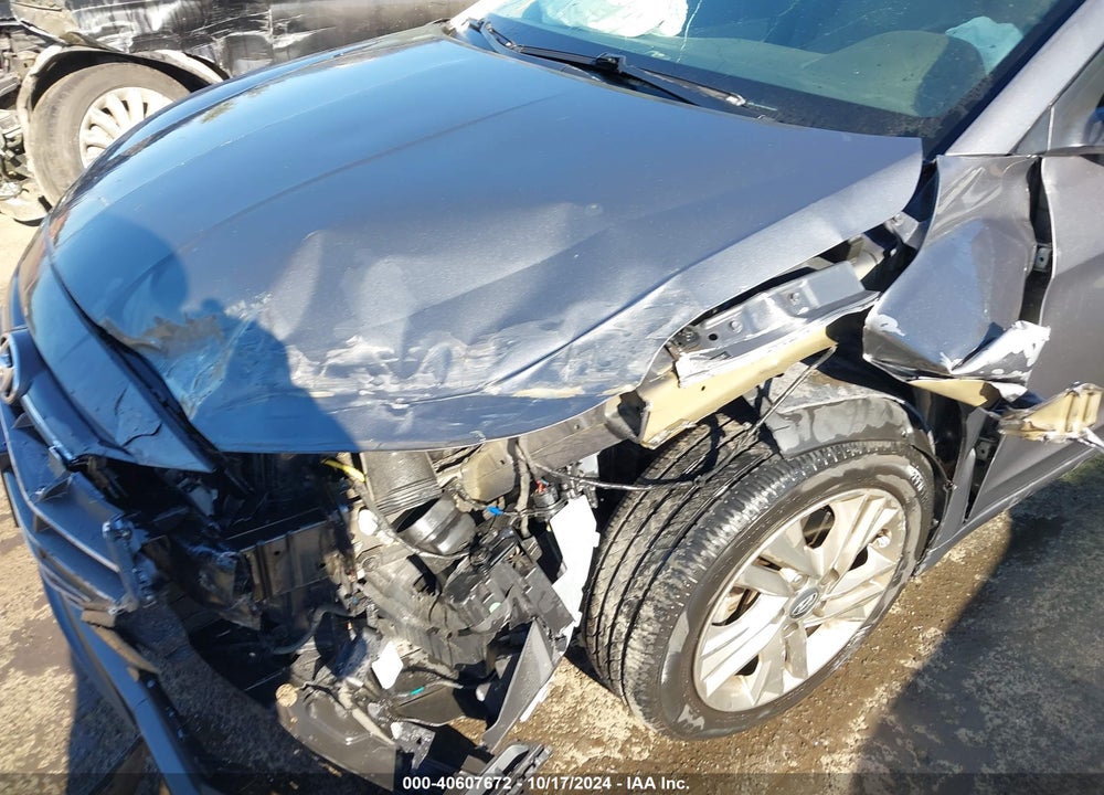 2019 HYUNDAI ELANTRA SEL VIN: 5NPD84LF0KH419764