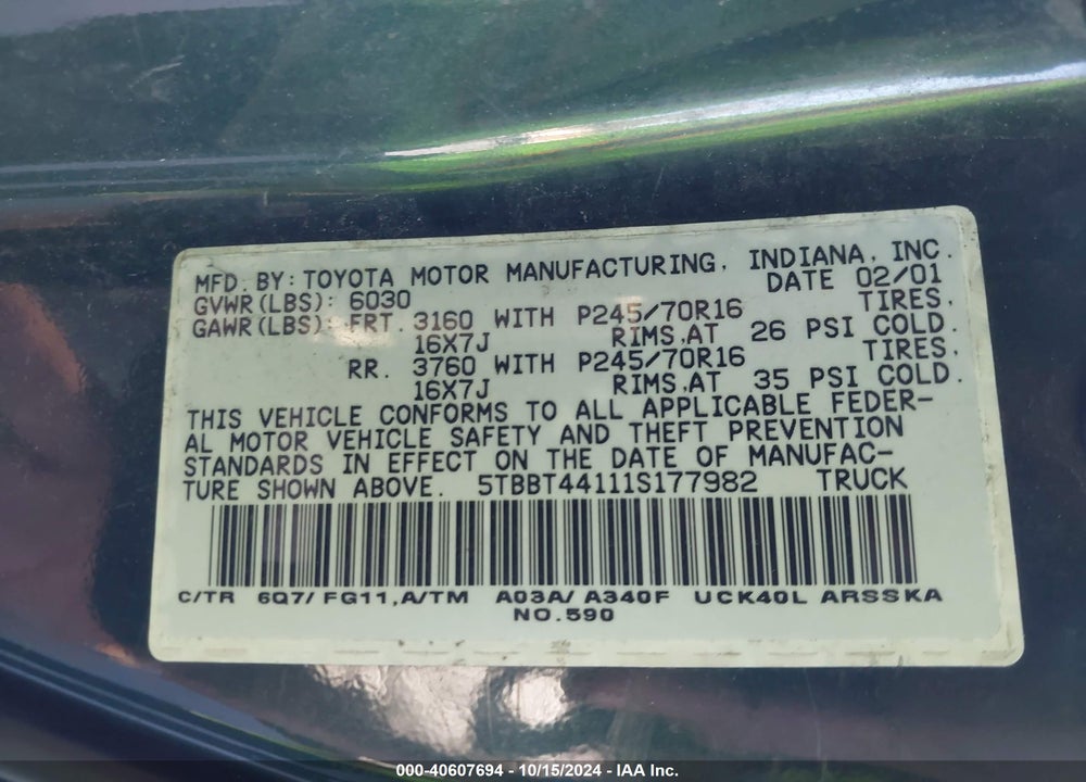 2001 TOYOTA TUNDRA SR5 V8 VIN: 5TBBT44111S177982