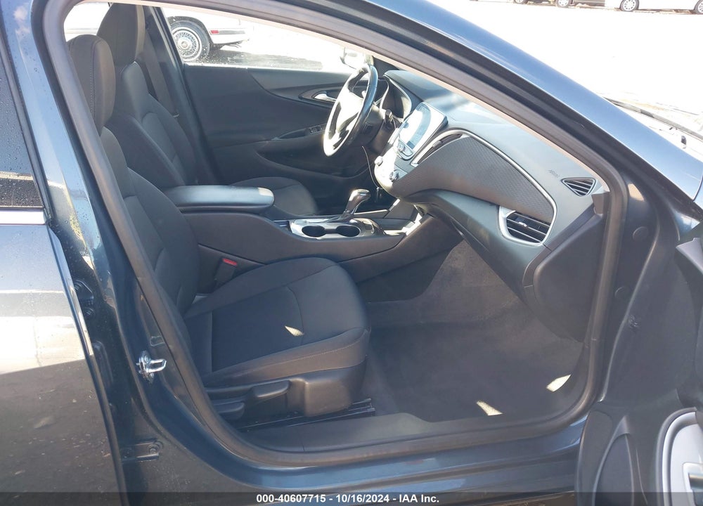 2019 CHEVROLET MALIBU RS VIN: 1G1ZG5ST6KF219870
