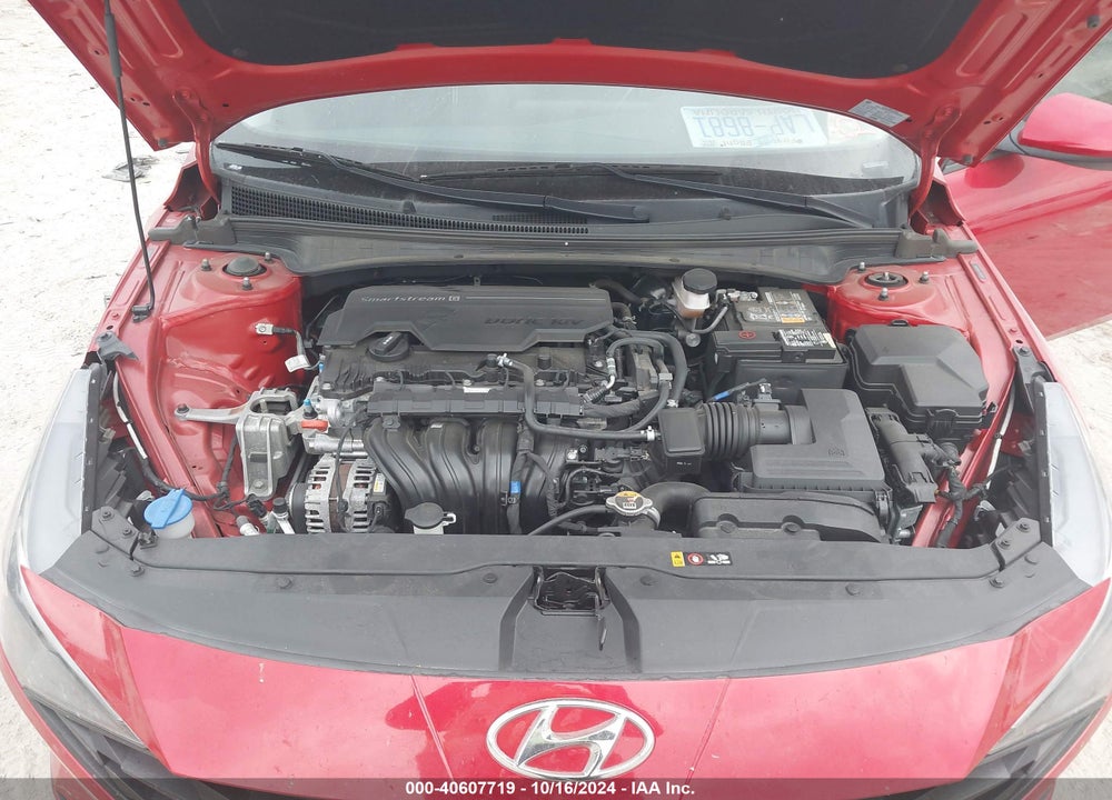 2021 HYUNDAI ELANTRA SEL VIN: 5NPLM4AG5MH033878