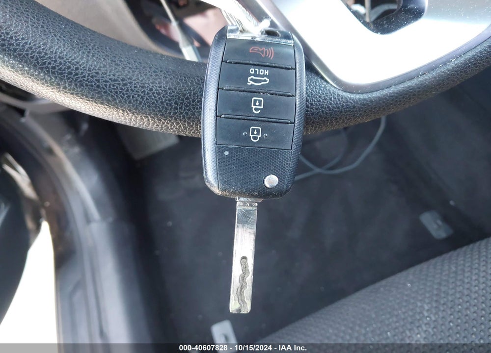 2020 KIA OPTIMA LX VIN: 5XXGT4L39LG430485