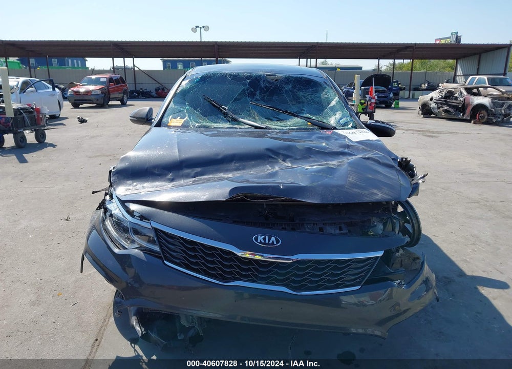 2020 KIA OPTIMA LX VIN: 5XXGT4L39LG430485