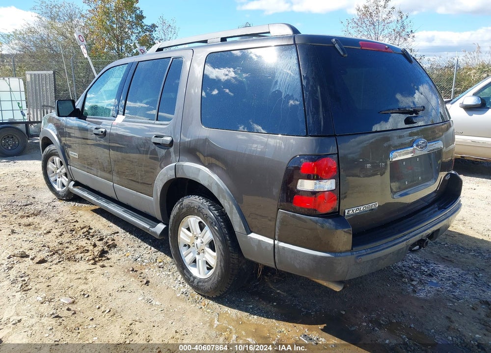2006 FORD EXPLORER XLT VIN: 1FMEU63E76UB12375
