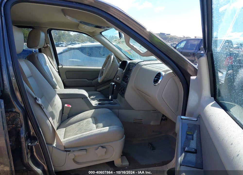 2006 FORD EXPLORER XLT VIN: 1FMEU63E76UB12375