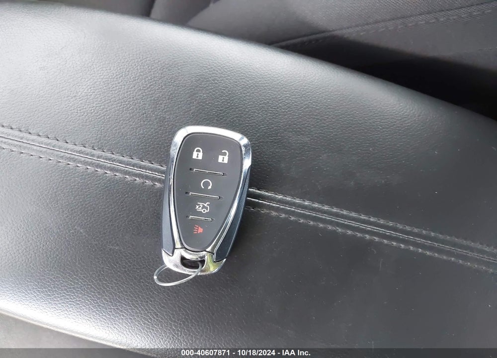 2018 CHEVROLET MALIBU LT VIN: 1G1ZD5STXJF230703